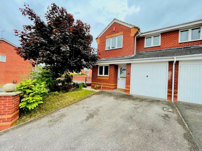 3 Bedroom Semi-Detached House To Rent In Bushy End, Warwick Gates, CV34