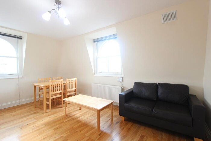 1 Bedroom Flat To Rent In Green Lanes, London, N16
