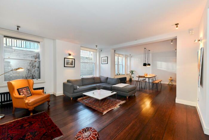 2 Bedroom Apartment To Rent In Harley House, Marylebone, NW1