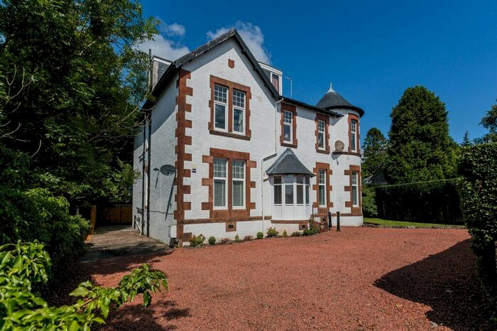 2 Bedroom House For Sale In Oatlands, Lochwinnoch Road, Kilmacolm, PA13
