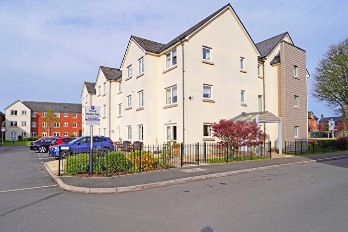2 Bedroom Retirement Property For Sale In Cobbett Court, Highworth, SN6