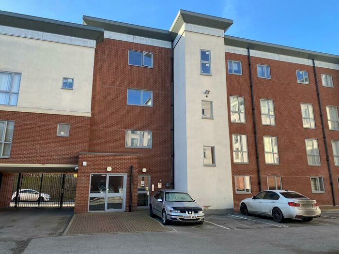 2 Bedroom Apartment To Rent In Stockwell Gate, Mansfield, NG18