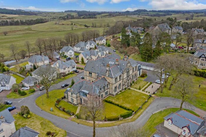 2 Bedroom Duplex To Rent In School House, Quarriers Village, PA11