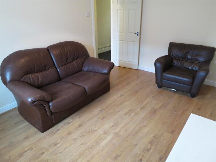 1 Bedroom Apartment To Rent In Ladybarn Lane, Fallowfield, M14