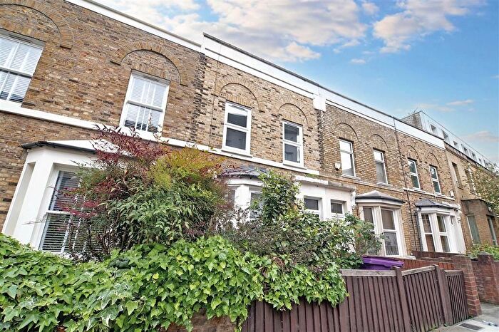 3 Bedroom Terraced House For Sale In Westferry Road, Isle Of Dogs, London, E14