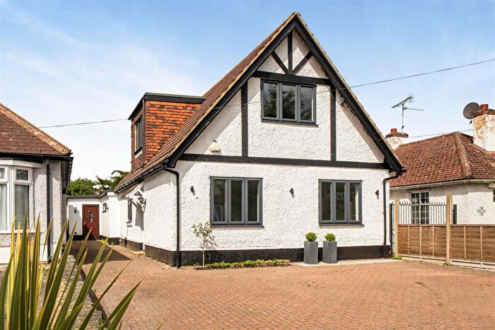 3 Bedroom Detached House For Sale In Loose Road, Maidstone, ME15