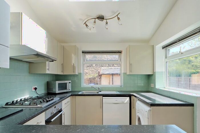 4 Bedroom Terraced House To Rent In Buttermere Road, Sheffield, S7
