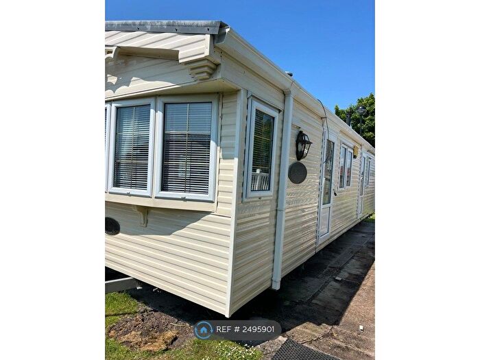 2 Bedroom Mobile/park Home To Rent In Plaistow Road, Dunsfold, Godalming, GU8