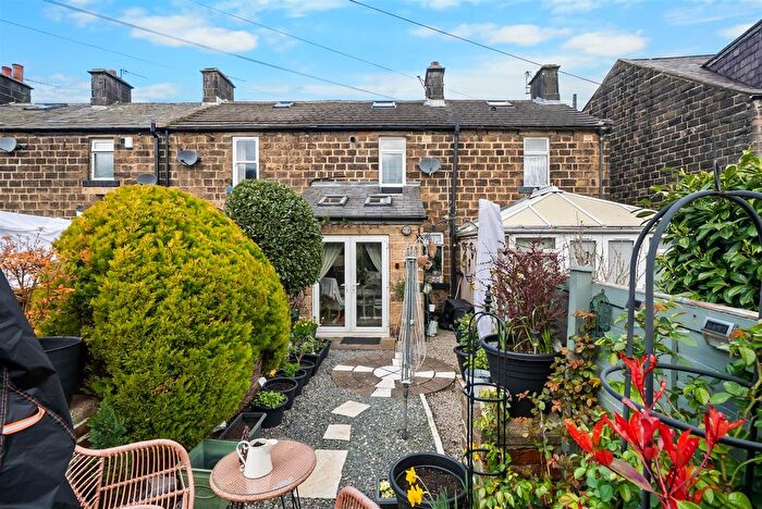 2 Bedroom Terraced House For Sale In Bradford Road, Otley, LS21