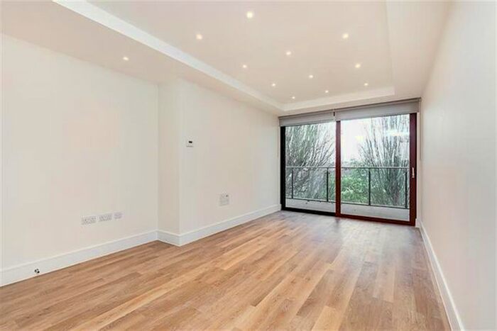 1 Bedroom Flat To Rent In George View, Knaresborough Drive, SW18