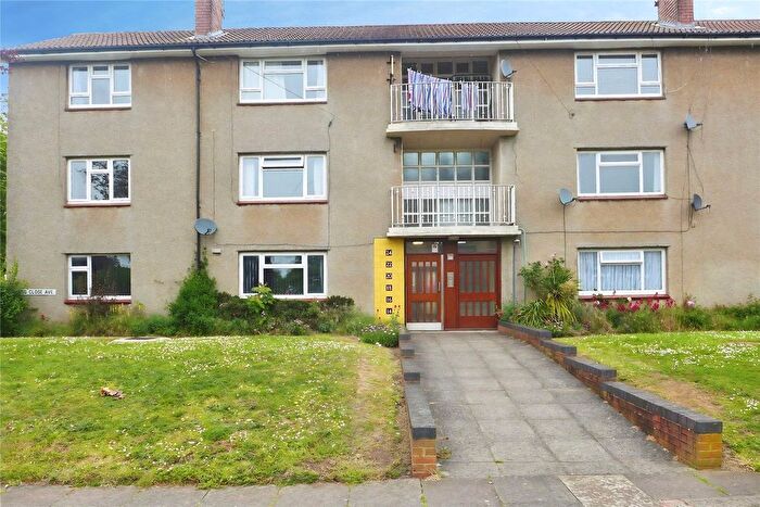 2 Bedroom Flat For Sale In Long Close Avenue, Allesley Village, Coventry, West Midlands, CV5