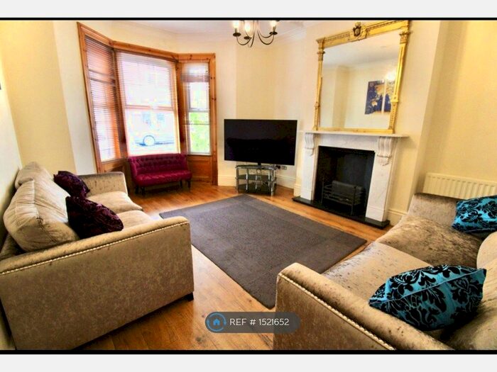 6 Bedroom Terraced House To Rent In St. Georges Terrace, Jesmond, Newcastle Upon Tyne, NE2