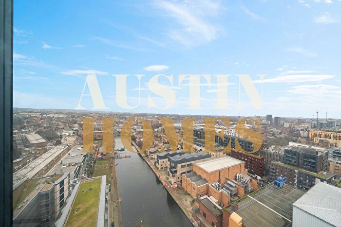 1 Bedroom Flat For Sale In Chronicle Tower, City Road, London, EC1V