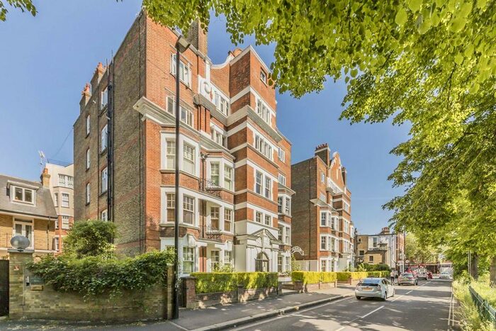 2 Bedroom Flat To Rent In Sutton Lane North, London, W4