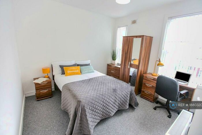 4 Bedroom Terraced House To Rent In Broomfield Road, Coventry, CV5