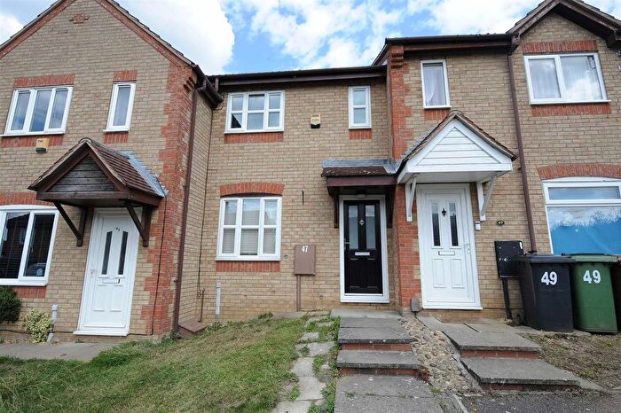 2 Bedroom Terraced House To Rent In Elizabeth Close, Wellingborough, NN8