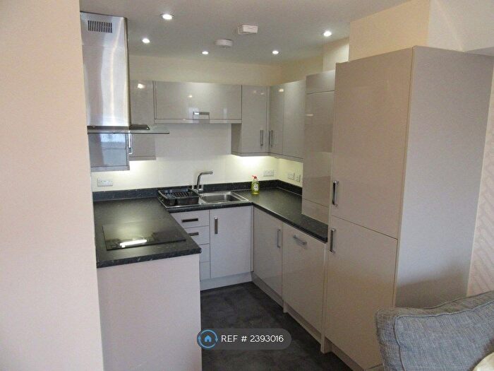 2 Bedroom Flat To Rent In St. Ediths Court, Billericay, CM12