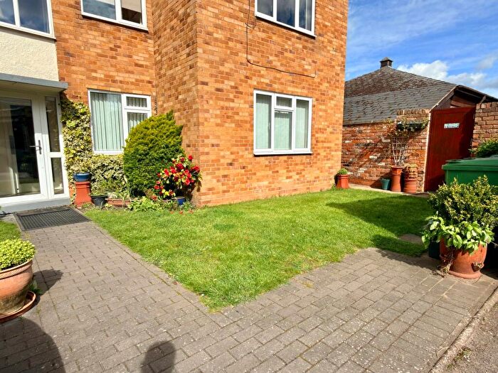 3 Bedroom Apartment For Sale In Avon Court, St Mary's Lane, Tewkesbury, GL20