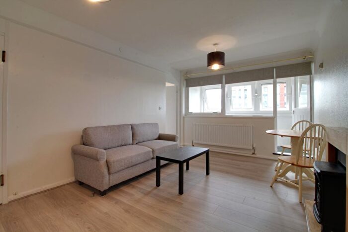 1 Bedroom Flat To Rent In Wickets Tower, Wyatt Close, Edgbaston, B5