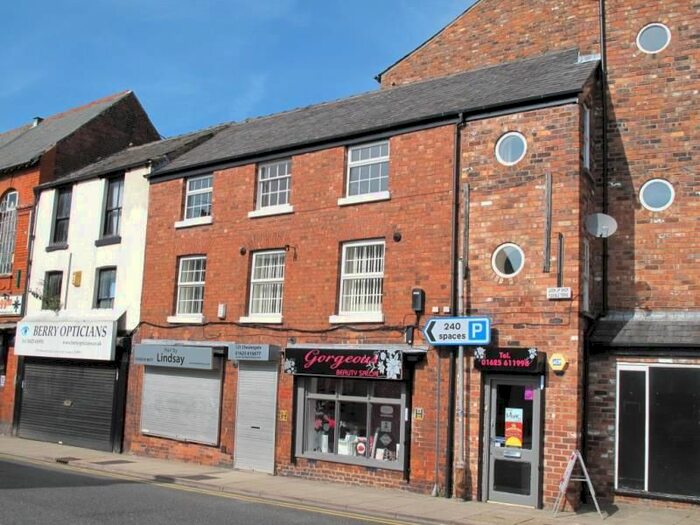 2 Bedroom Flat To Rent In Georges Court (S), Chestergate, Macclesfield, SK11