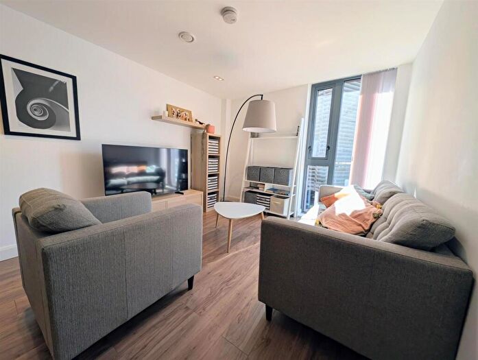 1 Bedroom Apartment To Rent In Paradise Street, Liverpool, L1