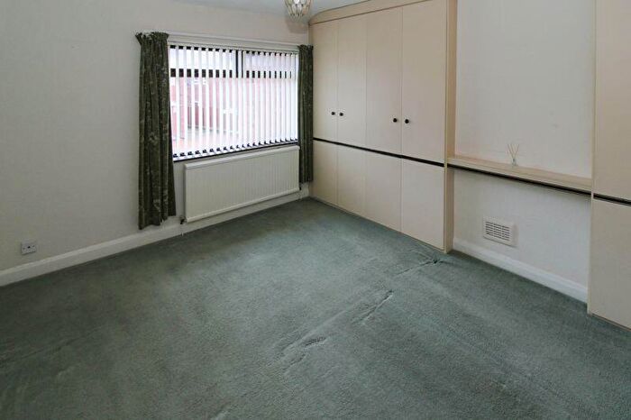 3 Bedroom Semi-Detached House For Sale In Verdun Crescent, Rochdale, OL11