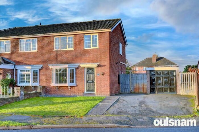 3 Bedroom Semi-Detached House For Sale In Cockshute Hill, Droitwich, Worcestershire, WR9