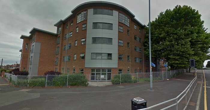 2 Bedroom Flat To Rent In Mauldeth Road West, Chorlton Cum Hardy, Manchester, M21