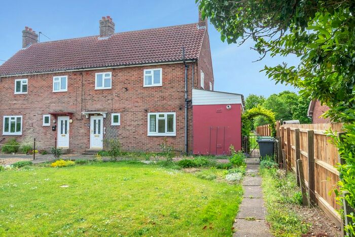 3 Bedroom Semi-Detached House For Sale In Swaffham Road, South Raynham, NR21