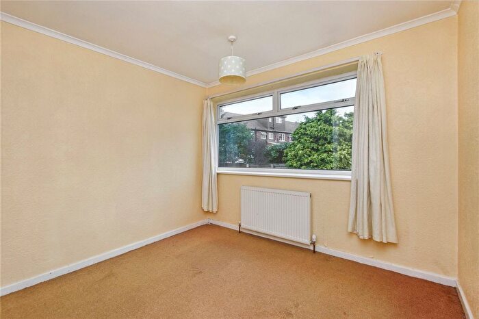 3 Bedroom Terraced House For Sale In Somerdale Walk, Leeds, West Yorkshire, LS13