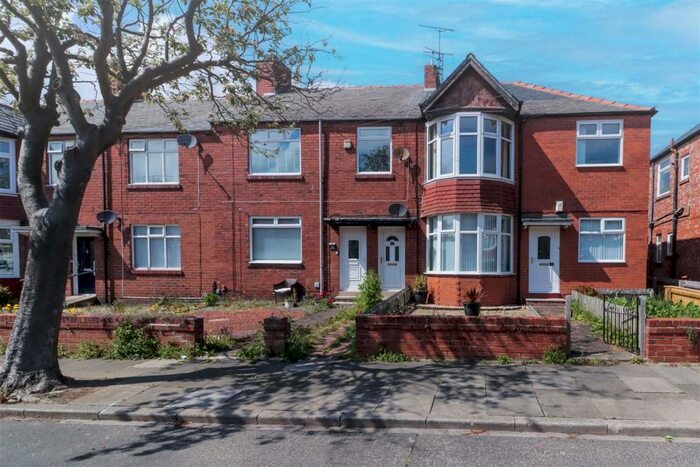 2 Bedroom Flat To Rent In Closefield Grove, Whitley Bay, NE25