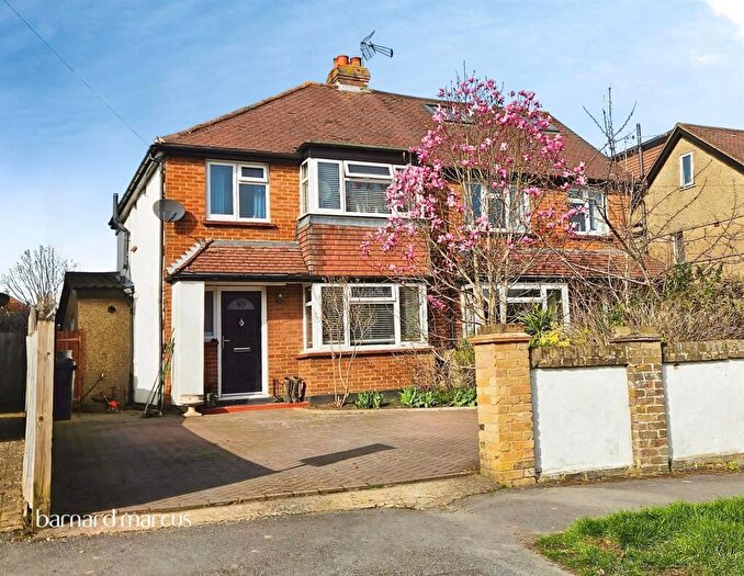 4 Bedroom Semi Detached House For Sale In Fairfield Drive, Dorking, RH4