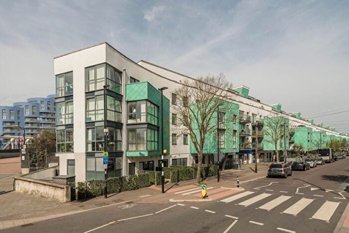 Flat To Rent In Drayton Park, Drayton Park, N5