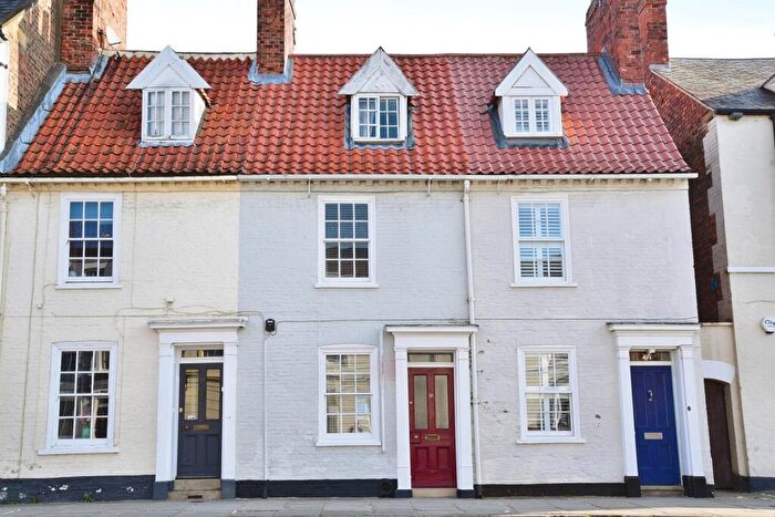 3 Bedroom Terraced House For Sale In North Bar Without, Beverley, HU17