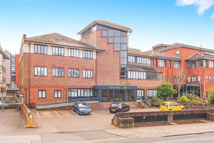 Flat For Sale In North Street, Horsham, West Sussex, RH12