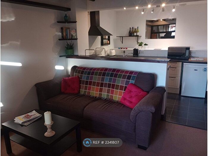 1 Bedroom Flat To Rent In Coltbridge Avenue, Edinburgh, EH12