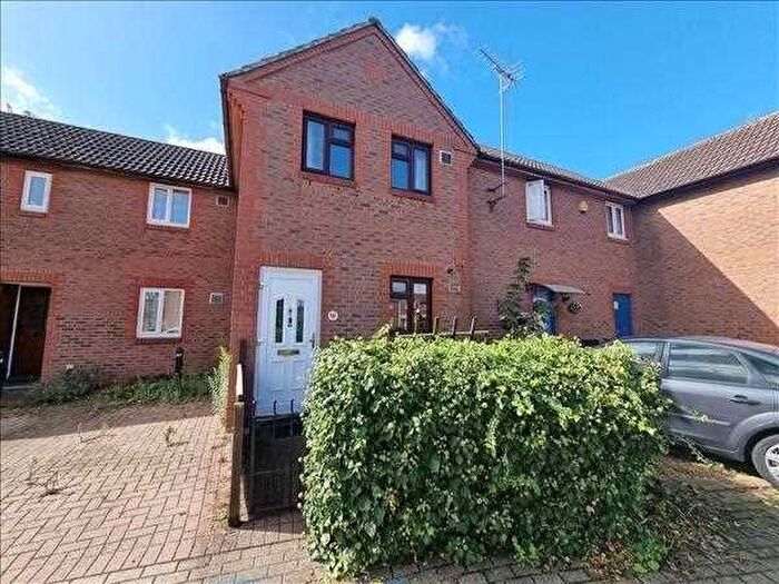 2 Bedroom Terraced House For Sale In Elsworth Close, Bedfont, TW14