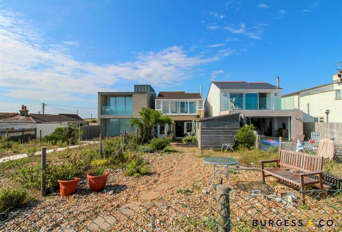 3 Bedroom Detached House For Sale In Coast Road, Normans Bay, Pevensey, BN24