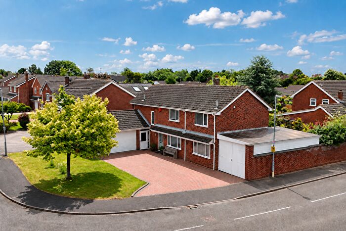5 Bedroom Detached House For Sale In Grange Drive, Burbage, Leicestershire, LE10