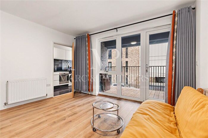 1 Bedroom Apartment To Rent In Gazette Court, Observer Close, London, NW9