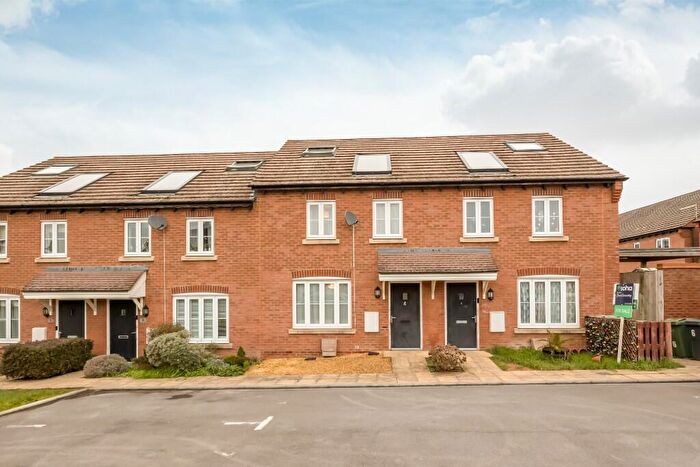 3 Bedroom Terraced House For Sale In Greenfinch Road, Didcot, Oxfordshire, OX11