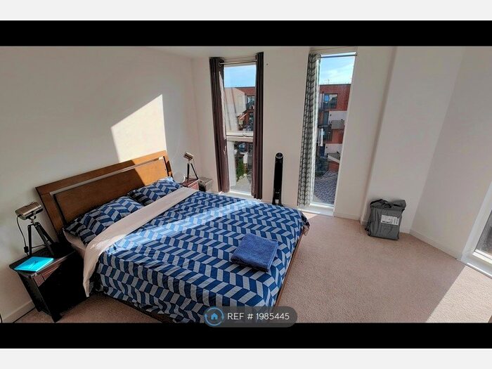 2 Bedroom Flat To Rent In Danson Mews, London, SE17