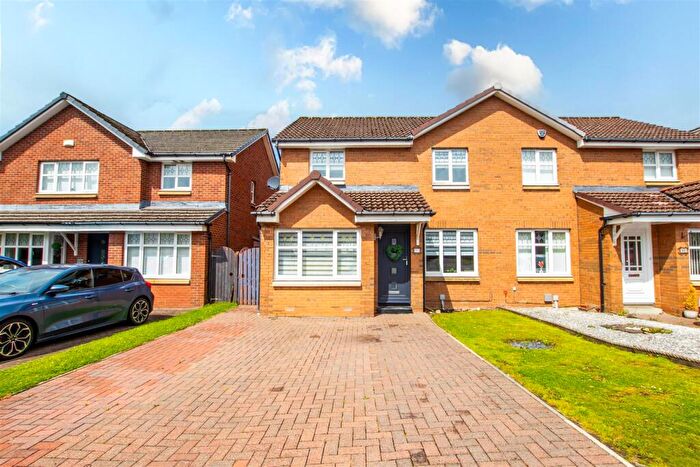 4 Bedroom Semi-Detached House For Sale In Saffron Crescent, Wishaw, ML2