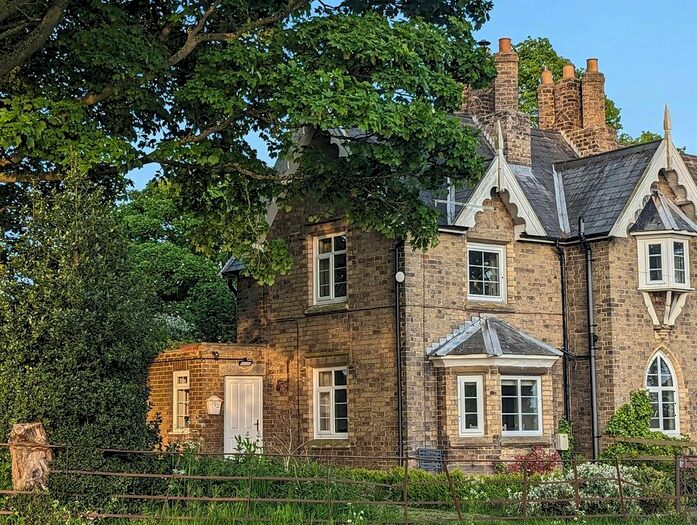 1 Bedroom Semi-Detached House To Rent In Thorganby Hall, Thorganby, DN37