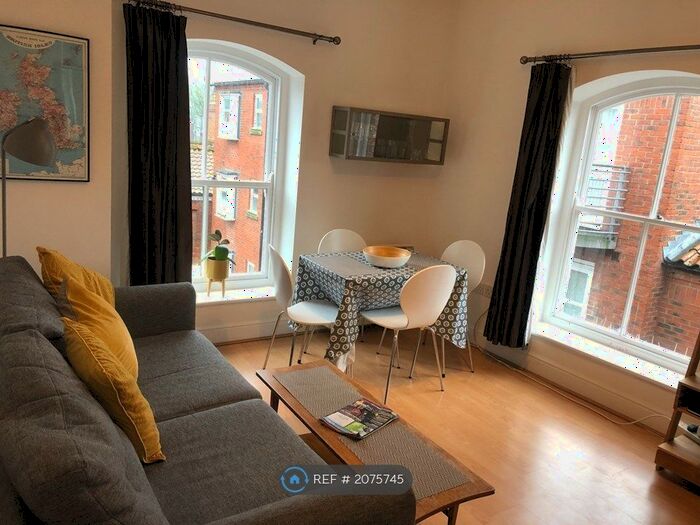 2 Bedroom Flat To Rent In Skeldergate, York, YO1