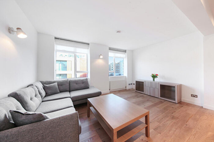 2 Bedroom Flat To Rent In Charlbert Court, Charlbert Street, NW8