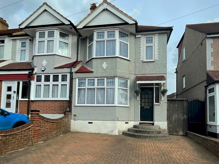 3 Bedroom Semi-Detached House To Rent In Crownhill, Woodford, IG8