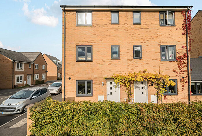 4 Bedroom Semi-Detached House For Sale In Buttercup Crescent, Emersons Green, Bristol, Gloucestershire, BS16