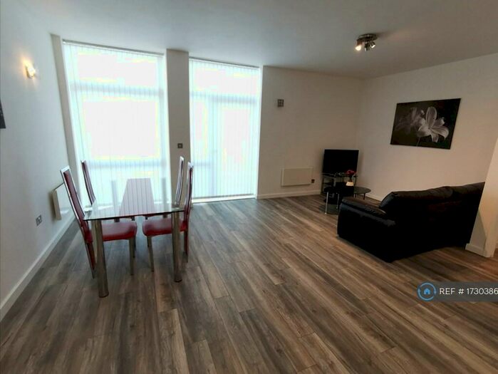 1 Bedroom Flat To Rent In Silbury Boulevard, Milton Keynes, MK9