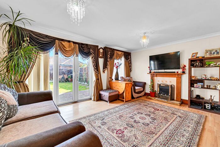 3 Bedroom Semi-Detached House For Sale In Napier Walk, Ashford, TW15